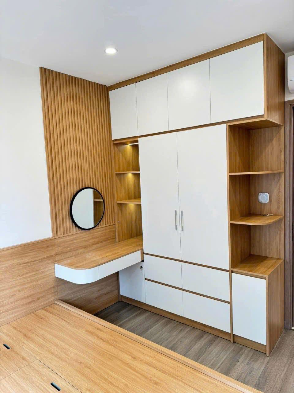 32 - https://mitifurniture.com | ร้านมิติเฟอร์นิเจอร์ รับผลิตเฟอร์นิเจอร์สั่งทำตามแบบ เคาน์เตอร์ ตู้โชว์สินค้า โดยช่างมืออาชีพ งานละเอียด ใช้วัสดุเกรดพรีเมียม ตอบโจทย์ทุกดีไซน์เพื่อธุรกิจและบ้านของคุณ ปรึกษาฟรี