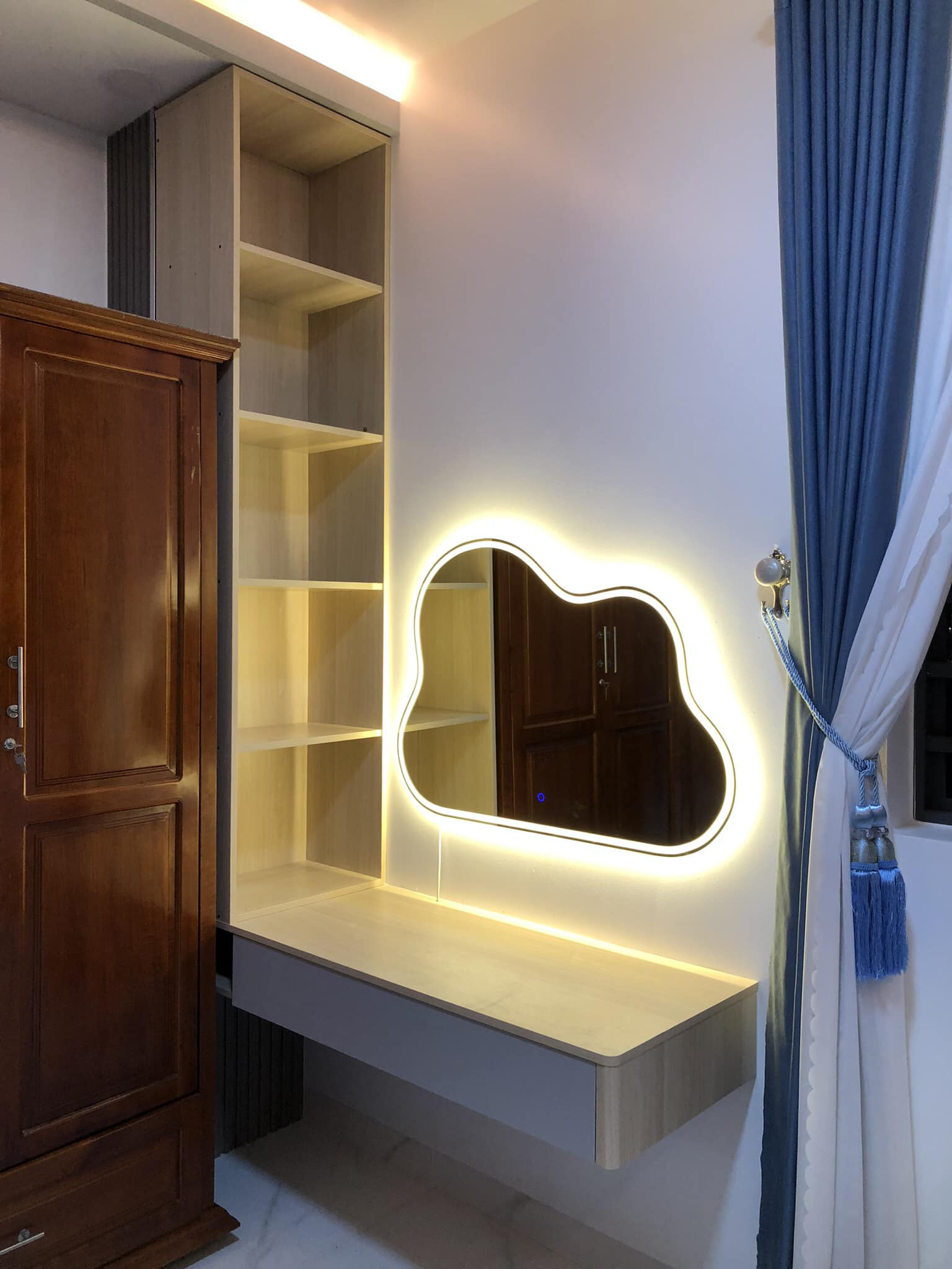 38 - https://mitifurniture.com | ร้านมิติเฟอร์นิเจอร์ รับผลิตเฟอร์นิเจอร์สั่งทำตามแบบ เคาน์เตอร์ ตู้โชว์สินค้า โดยช่างมืออาชีพ งานละเอียด ใช้วัสดุเกรดพรีเมียม ตอบโจทย์ทุกดีไซน์เพื่อธุรกิจและบ้านของคุณ ปรึกษาฟรี