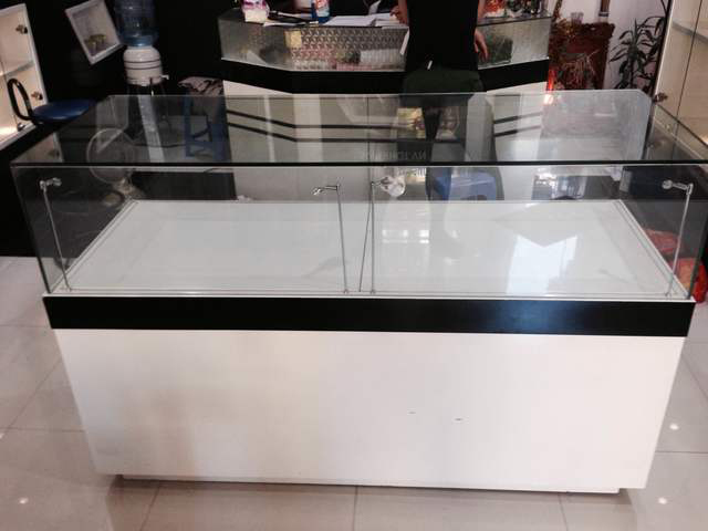 21 - https://mitifurniture.com | ร้านมิติเฟอร์นิเจอร์ รับผลิตเฟอร์นิเจอร์สั่งทำตามแบบ เคาน์เตอร์ ตู้โชว์สินค้า โดยช่างมืออาชีพ งานละเอียด ใช้วัสดุเกรดพรีเมียม ตอบโจทย์ทุกดีไซน์เพื่อธุรกิจและบ้านของคุณ ปรึกษาฟรี